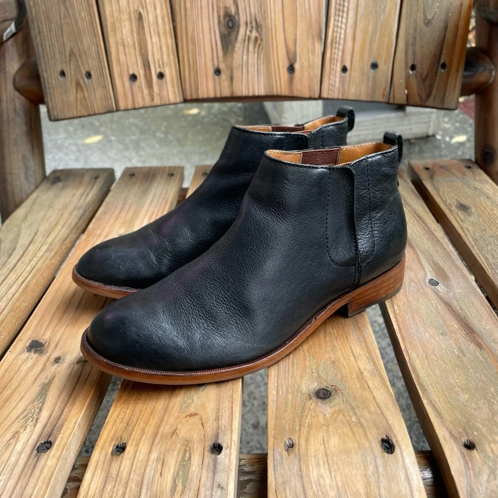 Kork-Ease Velma Black Leather Chelsea Boots Ankle Womens Size 7
